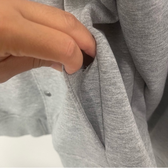 VINCE Men’s Knit Bomber Jacket Grey Gray Size Large As Seen On Freddie Benson - Picture 12 of 16